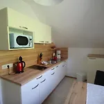 Syen Apartman *