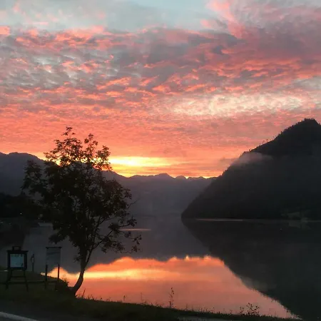 公寓 费力恩吾荒斯恩酒店 *